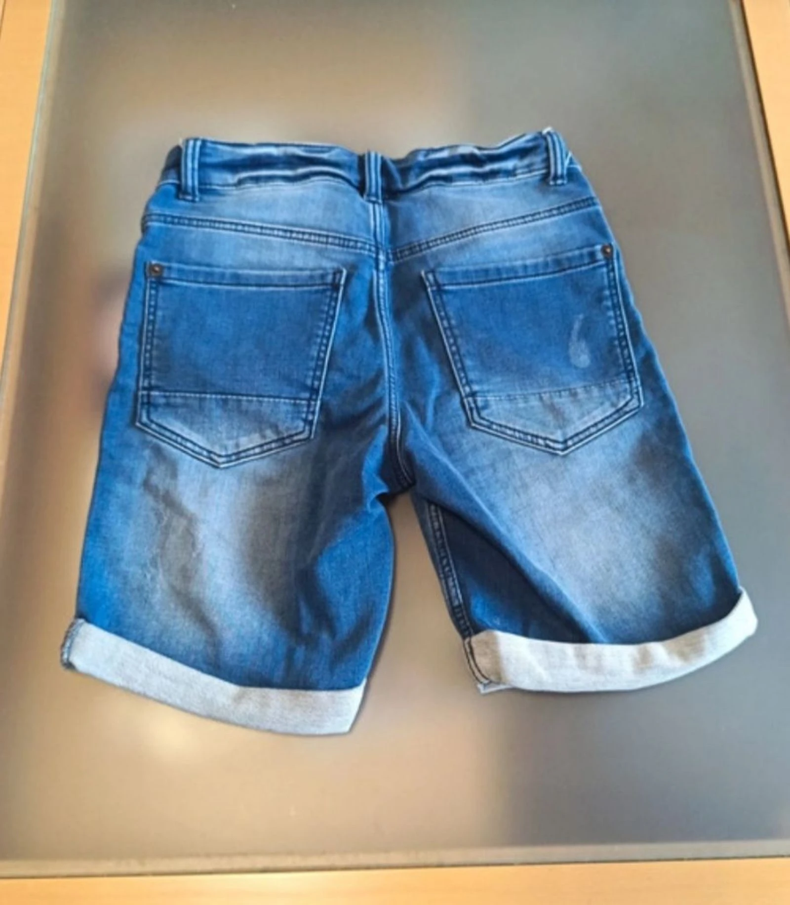 Calça jeans curta infantil tamanho 10 – photo 2